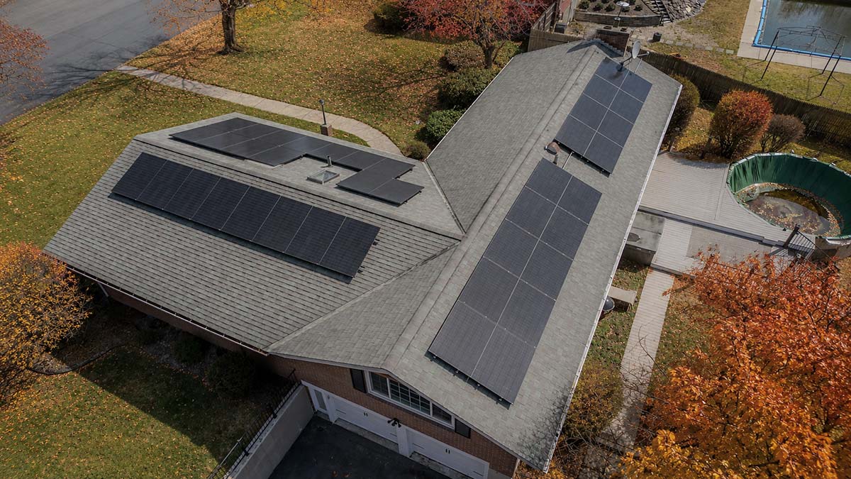 How long does solar take? Starting a project in the fall can help homeowners avoid the summer installation rush.